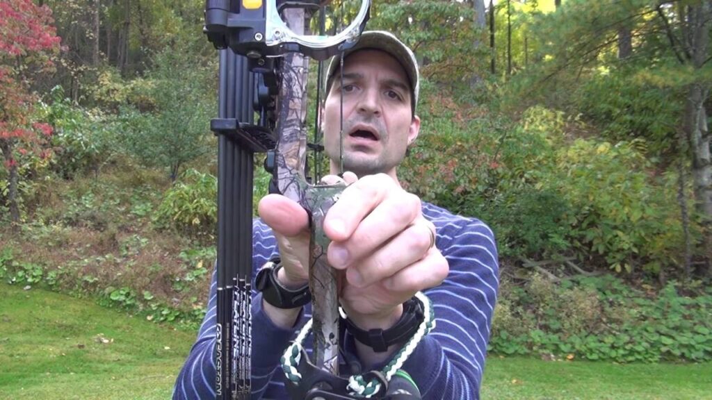 How to shoot a compound bow for beginners